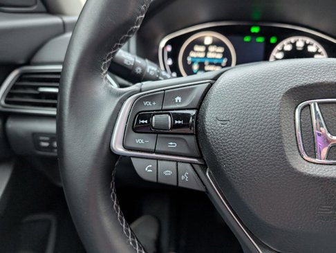 Used 2018 Honda Accord EX-L image 19