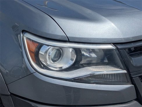 Used 2020 Chevrolet Colorado ZR2 image 9