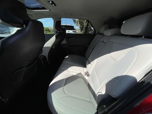 Certified 2023 Kia Niro EX Touring image 23