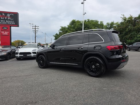 Used 2021 Mercedes-Benz GLB 250 4MATIC w/ Premium Package image 5