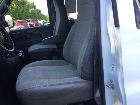 Used 2020 Chevrolet Express 3500 LT w/ LT Preferred Equipment Group image 14