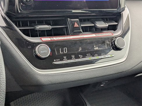 Certified 2025 Toyota Corolla LE image 22