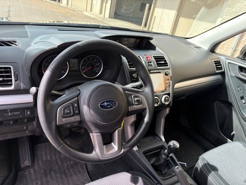 Used 2017 Subaru Forester 2.5i Premium image 15