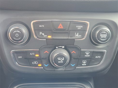 Used 2021 Jeep Compass Trailhawk image 20