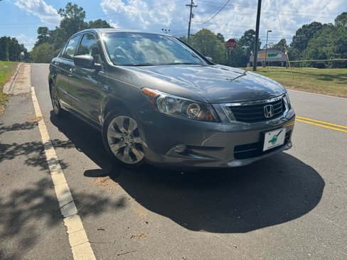 Used 2010 Honda Accord EX-L image 1