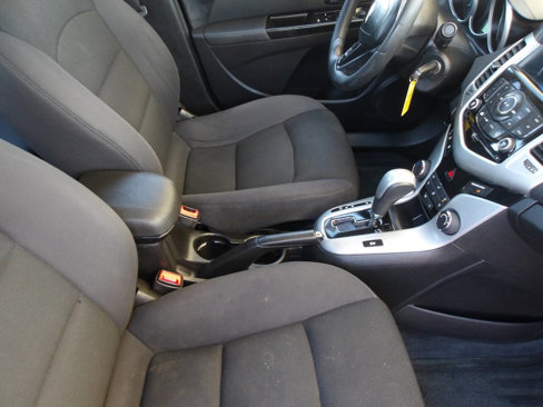 Used 2013 Chevrolet Cruze LT image 16