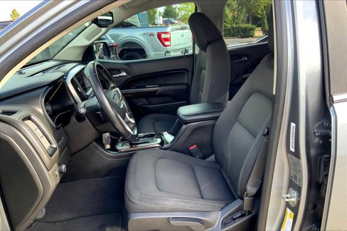 Used 2020 GMC Canyon SLE w/ Elevation Edition image 7