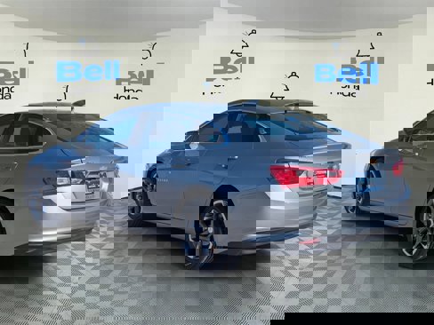 Used 2023 Chevrolet Malibu LT image 3