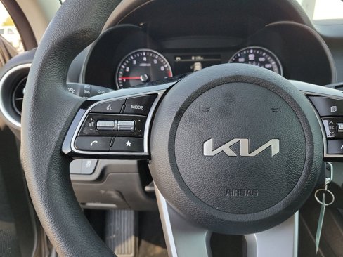 Used 2024 Kia Forte LXS image 18