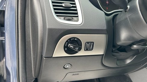 Used 2020 Dodge Durango SXT image 29