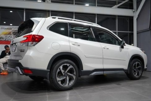 Used 2022 Subaru Forester Touring image 13