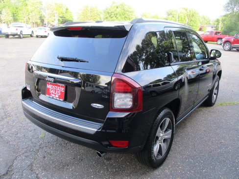 Used 2017 Jeep Compass High Altitude image 8