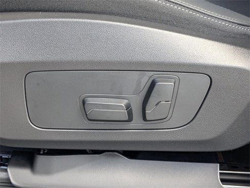 New 2026 BMW X2 xDrive28i image 20