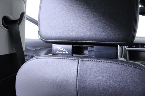 Used 2018 Jaguar E-PACE SE image 17
