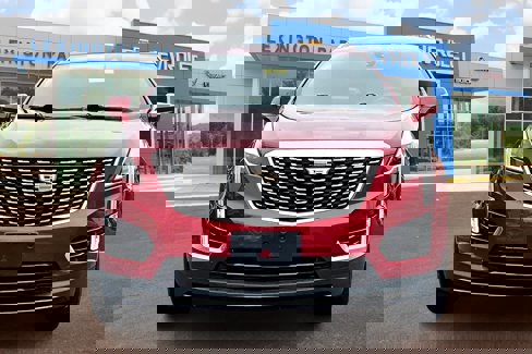 Used 2020 Cadillac XT5 Luxury image 3
