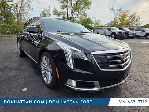 Used 2018 Cadillac XTS Luxury image 3