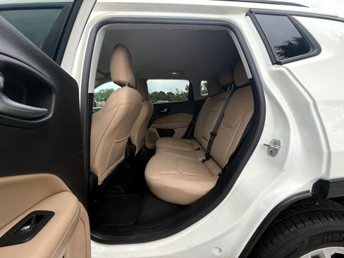 Used 2018 Jeep Compass Sport image 32