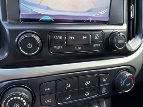 Used 2018 Chevrolet Colorado LT w/ LT Convenience Package image 21