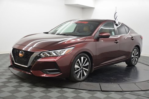 Used 2022 Nissan Sentra SV w/ SV Premium Package image 2