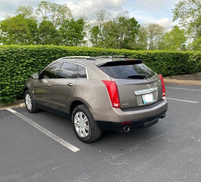 Used 2012 Cadillac SRX Luxury image 4