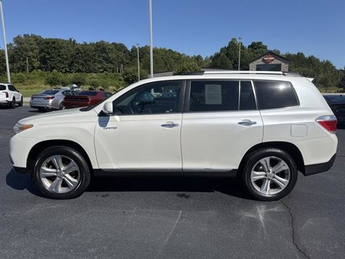 Used 2013 Toyota Highlander Limited image 8