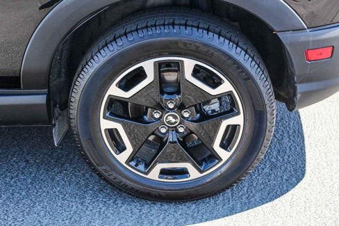 Certified 2023 Ford Bronco Sport Outer Banks w/ Tech Package image 11