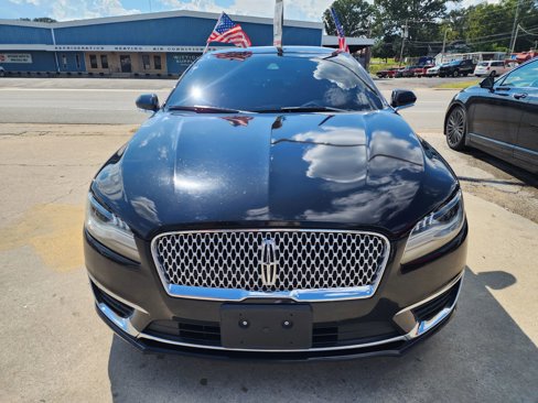 Used 2019 Lincoln MKZ Premiere image 2