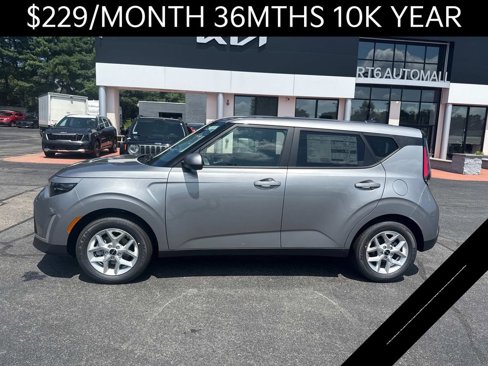 New 2025 Kia Soul LX w/ LX Technology Package image 2