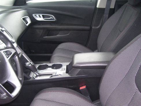 Used 2017 Chevrolet Equinox LT w/ Convenience Package image 6