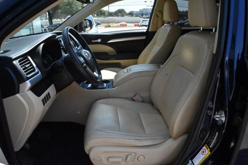 Used 2015 Toyota Highlander XLE image 16