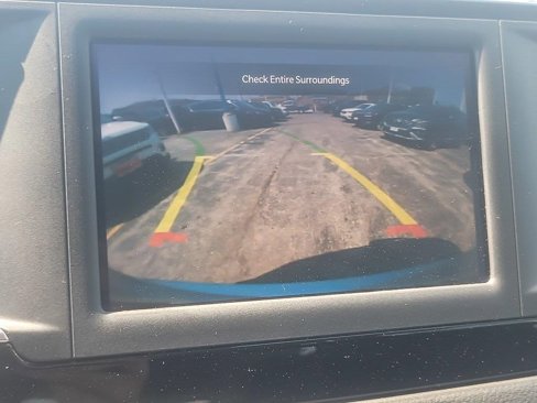 Certified 2023 Chrysler Voyager LX image 16