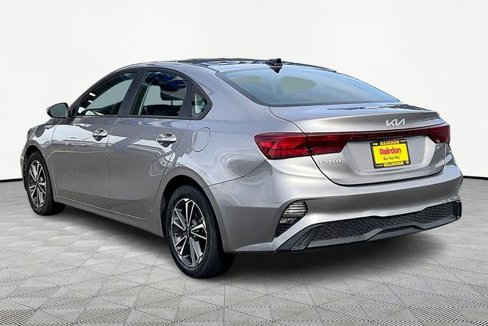 Used 2023 Kia Forte LXS image 10