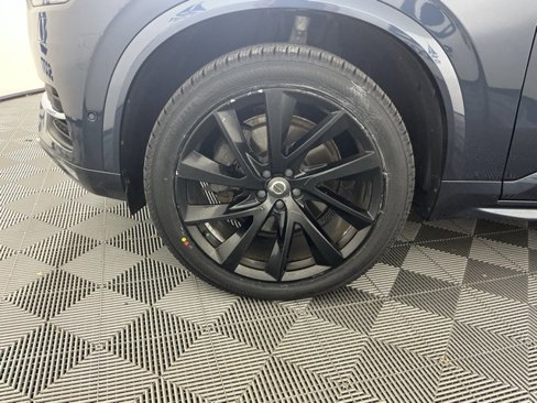 Used 2019 Volvo XC90 T6 Momentum w/ Advanced Package image 18