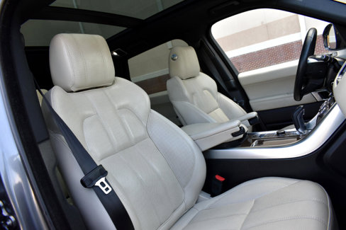 Used 2015 Land Rover Range Rover Sport HSE image 31