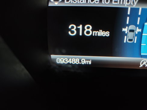Used 2019 Ford Fusion SE image 2
