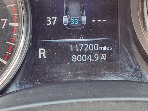 Used 2016 Nissan Rogue SV image 25