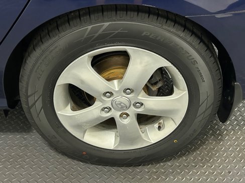 Used 2009 Hyundai Elantra SE image 19