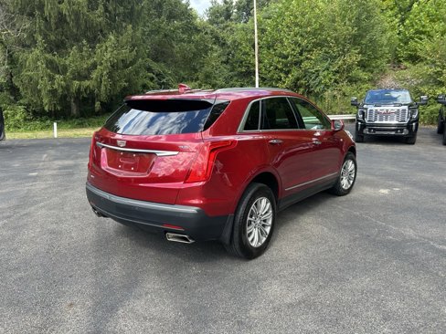 Used 2019 Cadillac XT5 Luxury image 3