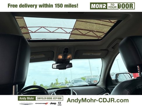 Used 2017 GMC Terrain SLT w/ Open Road Package image 20