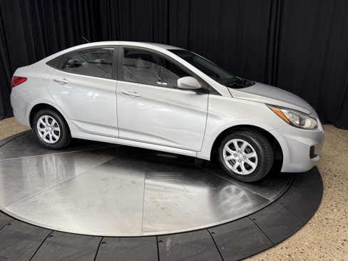 Used 2013 Hyundai Accent GLS image 7