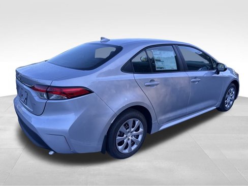 New 2025 Toyota Corolla LE image 5