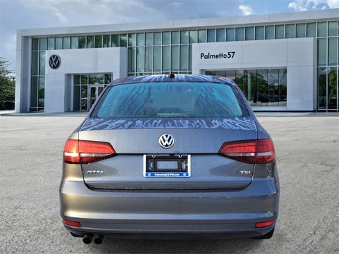 Used 2016 Volkswagen Jetta S image 5