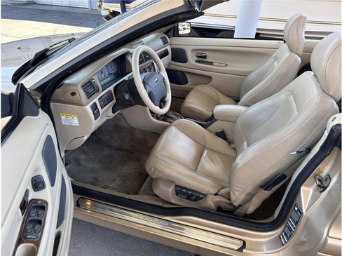 Used 1999 Volvo C70 LT image 12