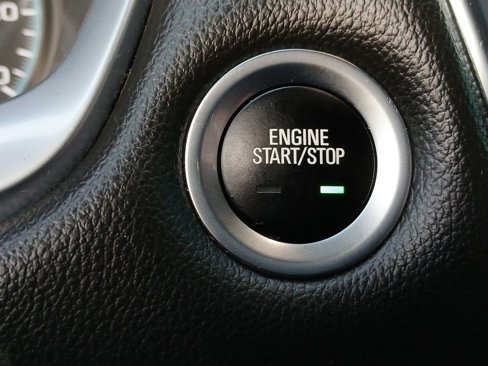 Used 2020 Chevrolet Traverse LS image 17