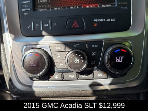 Used 2015 GMC Acadia SLT image 28
