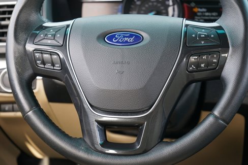Used 2017 Ford Explorer Limited w/ Equipment Group 301A image 29