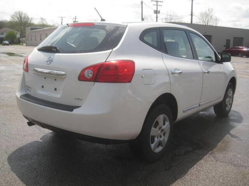 Used 2014 Nissan Rogue S image 5