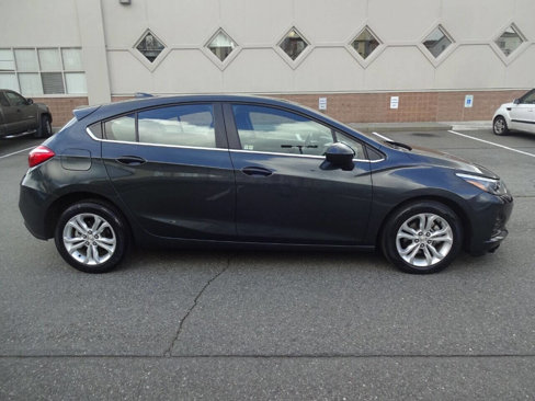 Used 2019 Chevrolet Cruze LT image 8