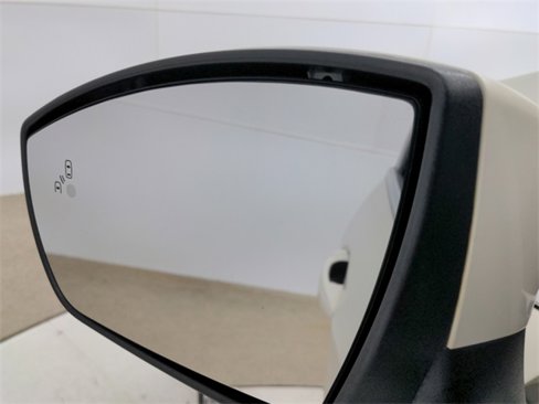 Used 2020 Ford EcoSport Titanium image 28