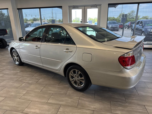 Used 2005 Toyota Camry LE image 5